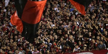 El público copó el Coloso del Parque de la Independencia en los partidos con River y Defensa y Justicia.