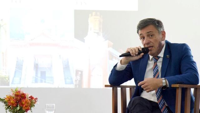 El intendente Oliva expuso sobre el Modelo Uruguay en la Expo Concepción