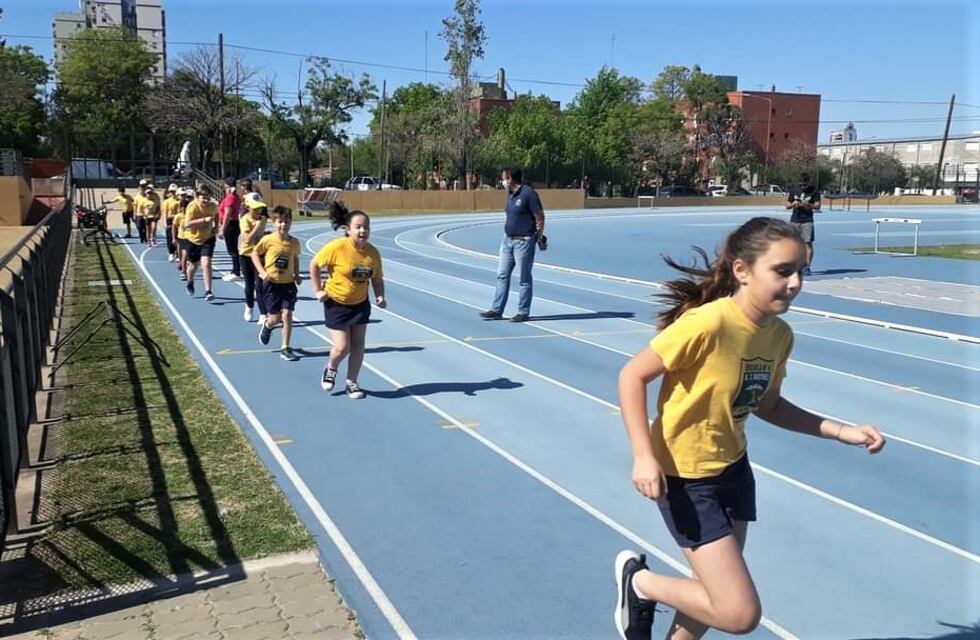 Concepción del Uruguay: más de mil chicos participan del Programa de Desarrollo de Atletismo