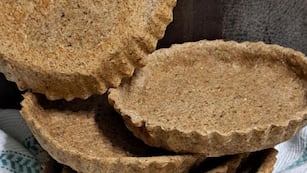 Masa de tarta integral con pocos ingredientes.