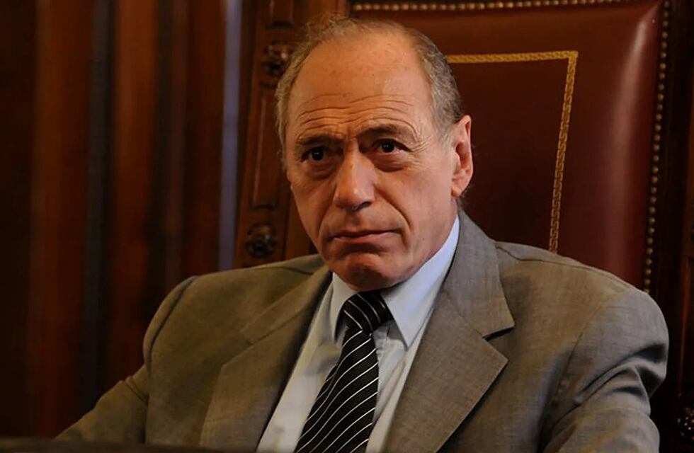 El papa Francisco nombró a Eugenio Zaffaroni en un nuevo organismo del Vaticano que tratará los derechos sociales y el colonialismo