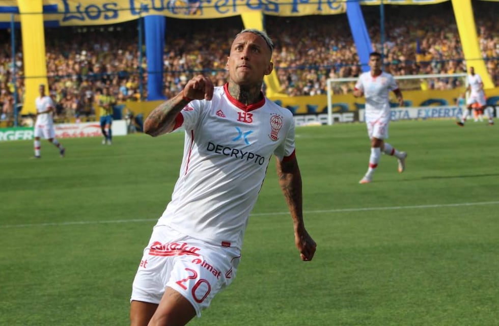 Rosario Central cayó 4 a 1 ante Huracán y se quedó sin Sudamericana