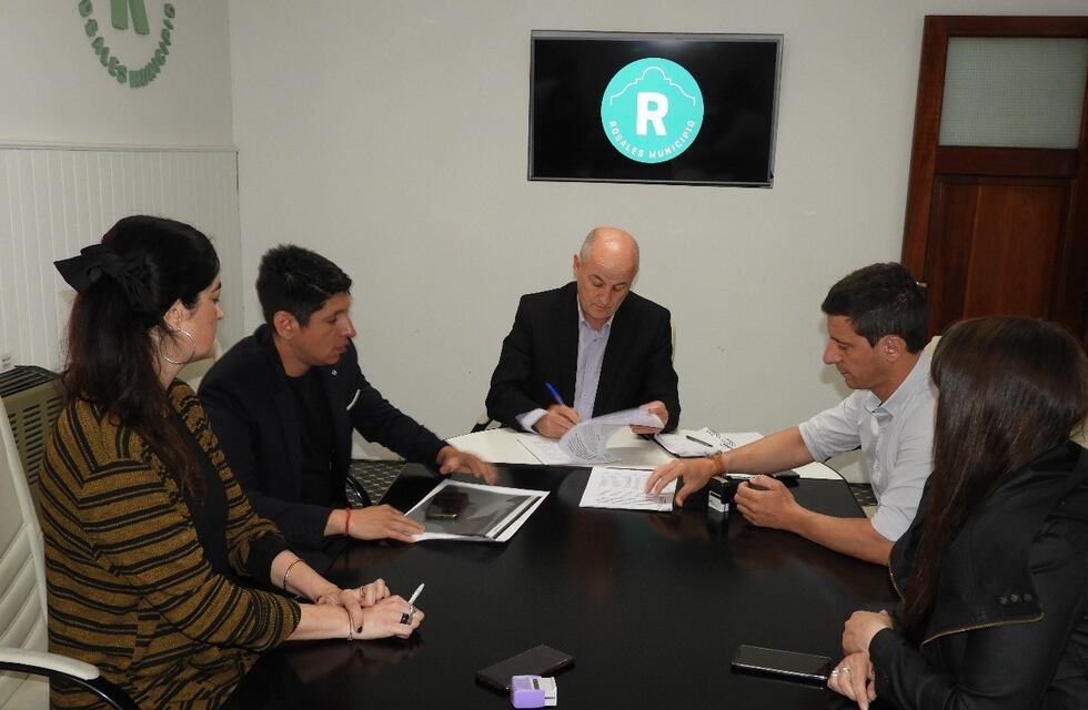 Punta Alta: firman convenio para instalar dispositivos de control y seguridad de tránsito