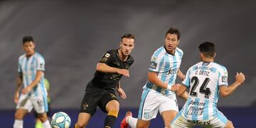 El volante condujo los hilos de su equipo durante todo el partido.