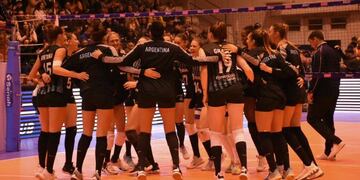 Las Panteras festejaron en Rafaela su victoria ante Cuba