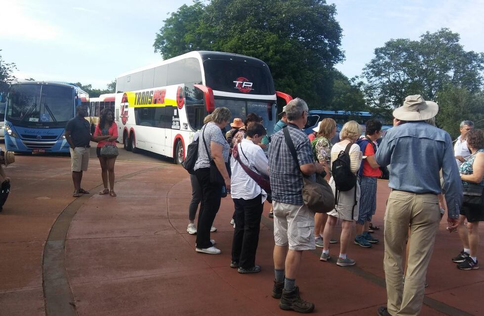 Nación adelantó la posible habilitación de turismo grupal y alimentó las expectativas en Iguazú