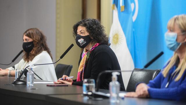 Carla Vizzotti, ministra de Salud de la Nación, durante una conferencia de prensa.