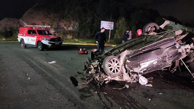 Vuelco sobre variante Costa Azul