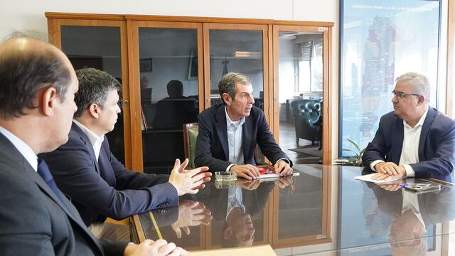 Reunion de Jalil con el secretario de Energía de la Nación, Eduardo Rodríguez Chirillo