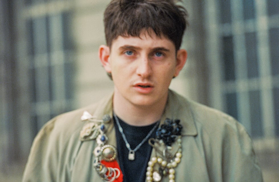 ¿Nuevo romance? Quién es la famosa argentina con la que Dillom fue visto a los besos en España