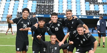 Con excelente ánimo por el buen momento que atraviesa, Gimnasia y Esgrima de Jujuy visita este lunes en Carlos Casares a Agropecuario, buscando tres puntos clave.