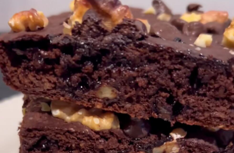 Cómo hacer brownie sin azúcar: la receta saluble ideal para un antojo dulce
