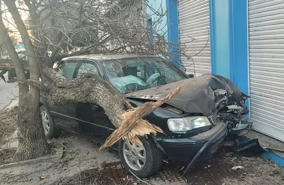 Desgracia con suerte en Villa María: manejaba borracho, chocó y sólo sufrió heridas leves