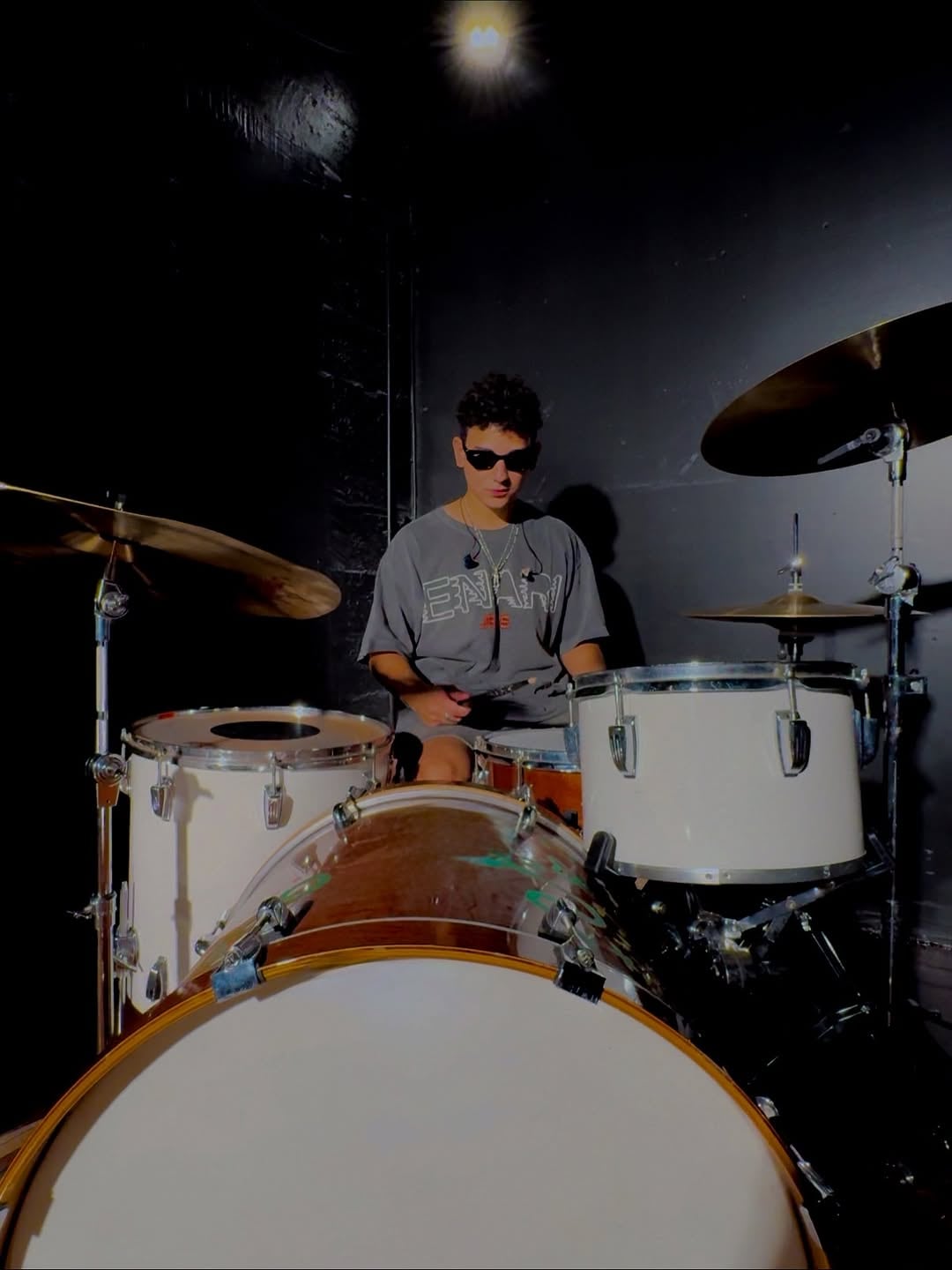 Nacho Colombini, baterista argentino de 31 años.