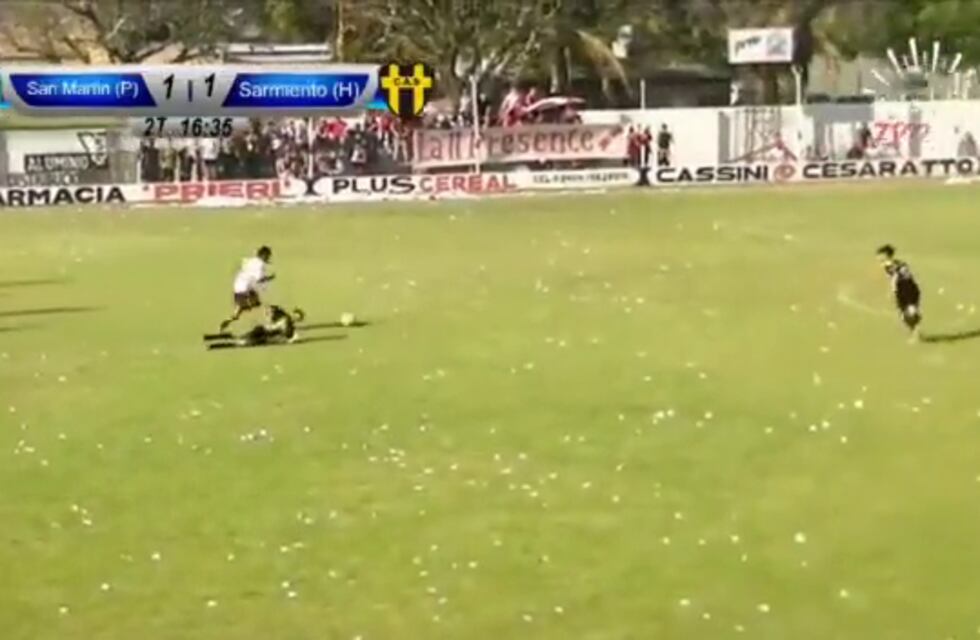 Mirá el golazo a lo Maradona de un pibe de San Martín de Progreso