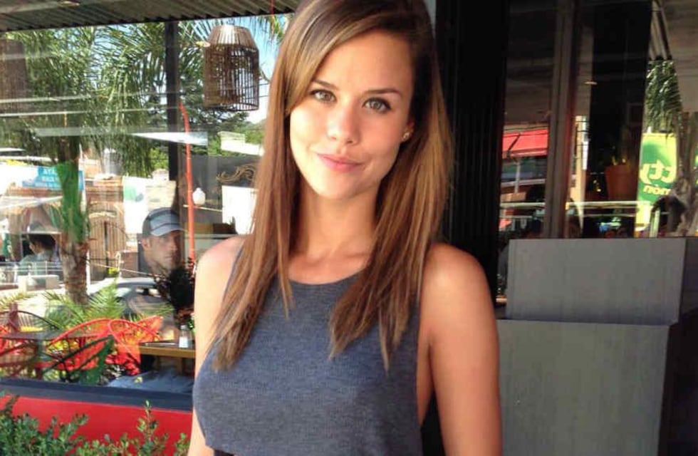 María del Mar saludó a sus seguidores de Instagram con fotos frente al espejo y en microbikini negra