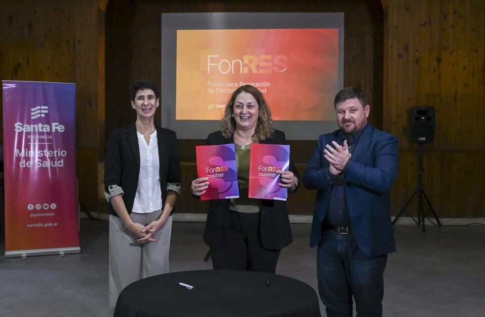 FonRes: Provincia entregó fondos a más de 20 municipios y comunas para la reparación de centros de salud de Rafaela y zona