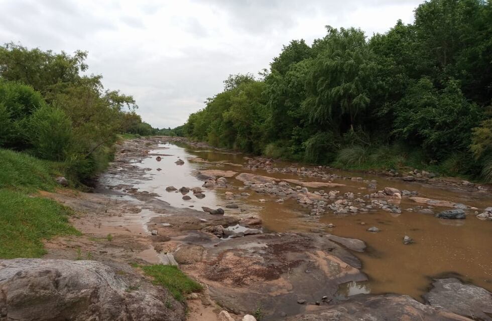 Así está el río en San Antonio de Arredondo tras las intensas precipitaciones