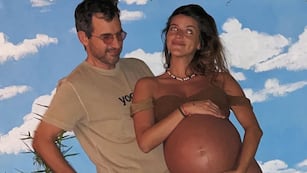 Calu Rivero y la felicidad de ser mamá con el amor de su vida. / Instagram