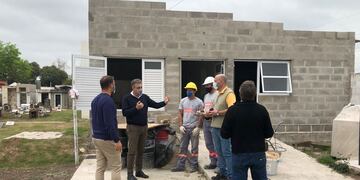 El intendente Luis Castellano recorrió las obras en el Cementerio