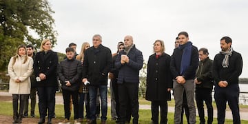 Los dirigentes de Juntos por el Cambio fueron a la costanera central de la ciudad.