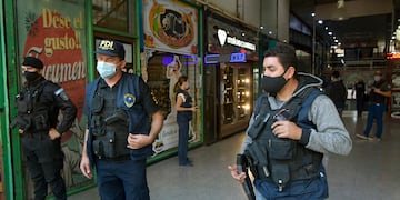 El asalto al minimarket El Túnel se produjo en la noche del sábado. Imagen ilustrativa. (Foto Orlando Pelichotti / Los Andes)