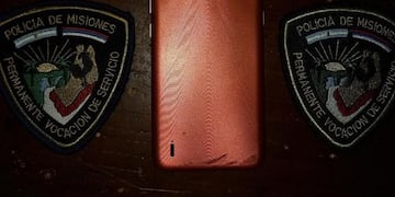 Un individuo terminó detenido tras sustraer un celular de una vivienda en Puerto Esperanza.