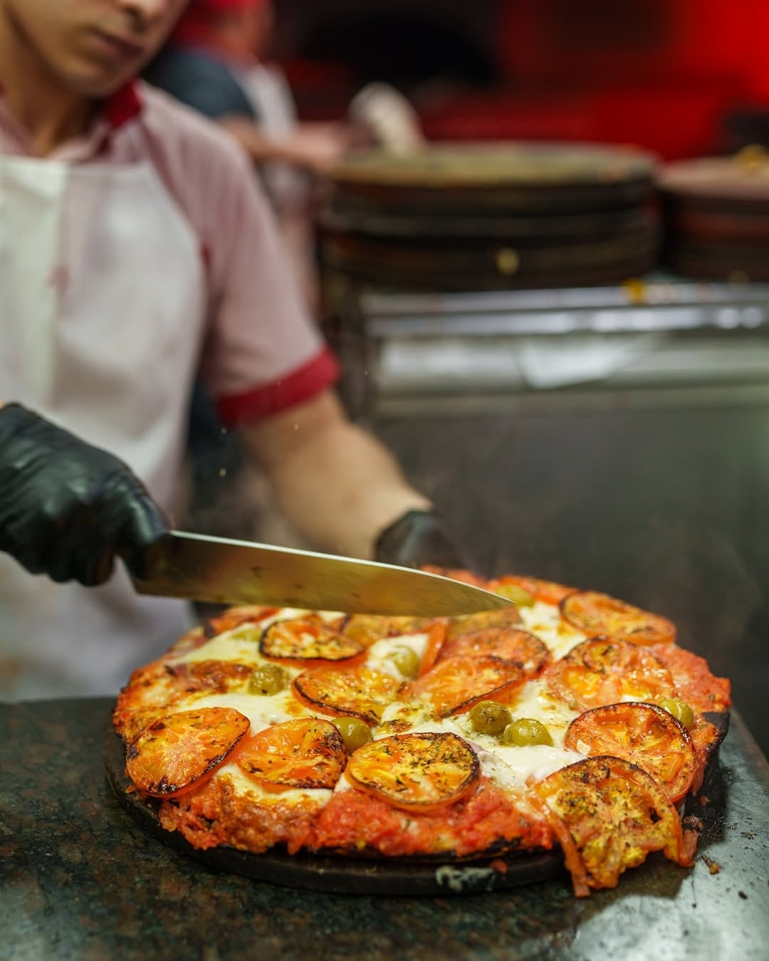 Ofrecen más de 100 variedades de pizza.