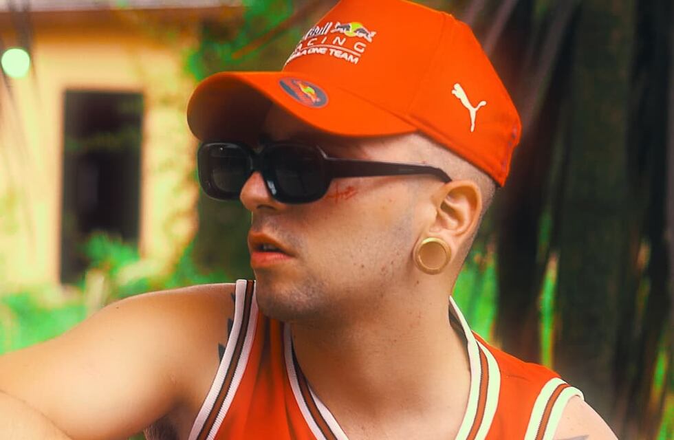 Cresx estrenó “En la ducha”, su primer tema de cumbia RKT