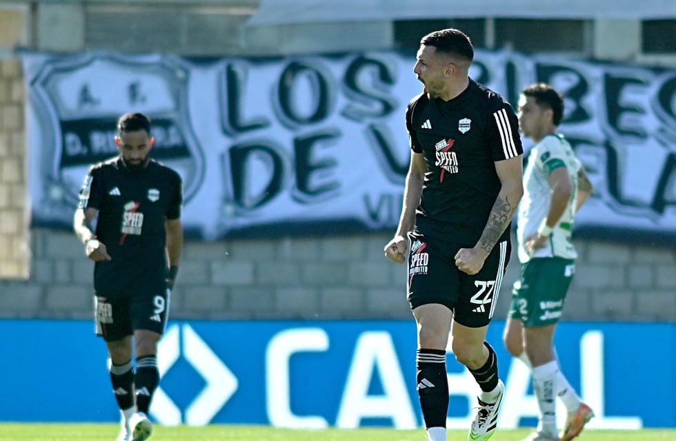 El próximo rival de Talleres goleó y se acomoda arriba; y le hizo un favor a la T