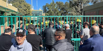 Cómo avanza la situación de los trabajadores de Petroquímica Río Tercero.