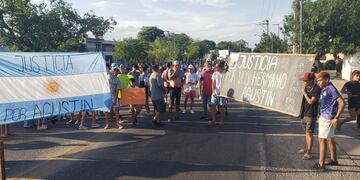 Familiares y amigos marchan en Guiñazú exigiendo justicia.