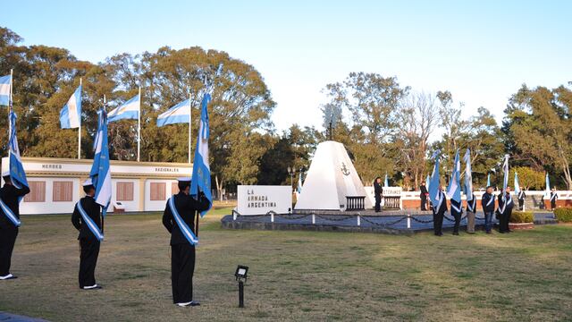 En Puerto Belgrano se conmemoró el Día de la Máxima Resistencia en Malvinas.