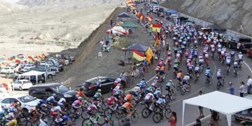 Dos camarógrafos de ESPN sufrieron un tremendo accidente en el dique Punta Negra