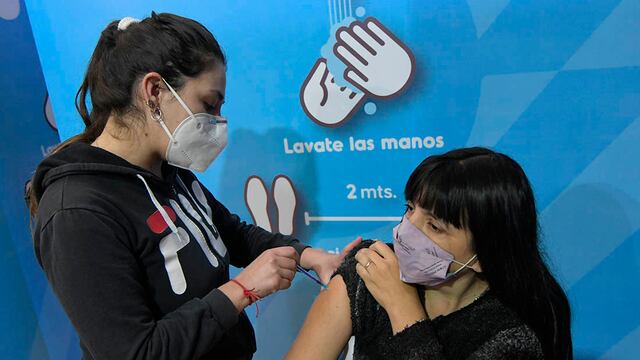 Este lunes continúa el plan de vacunación.