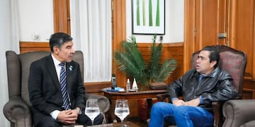 Los funcionarios evaluaron el contexto social y económico de la provincia y destacaron el rol del peronismo en el plano nacional.