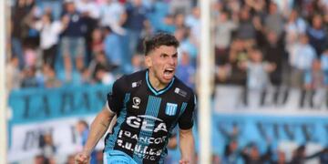 Franco Coronel está con el arco abierto y es una gran noticia para Racing, que se juega mucho ante el Deportivo Madryn (Prensa Racing de Nueva Italia).