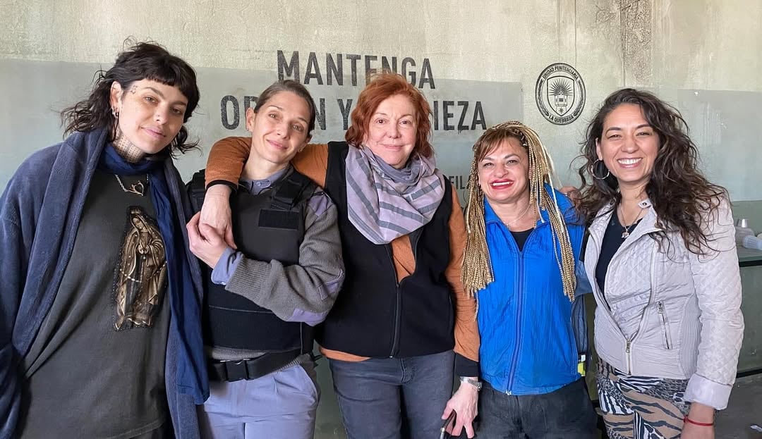 Carla Pandolfi recuerda el trabajo de la Locomotora Oliveras en la serie "En el Barro" (Instagram de Carla Pandolfi)