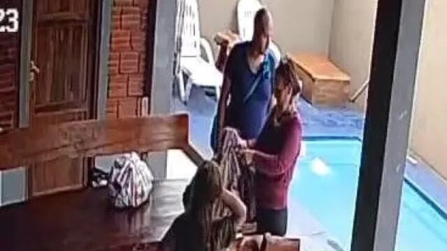 Falsa pareja de turistas en Iguazú
