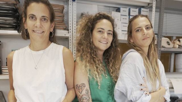 Ornella, Carla y Mora Basilotta, las creadoras y fundadoras de Fracking Design.