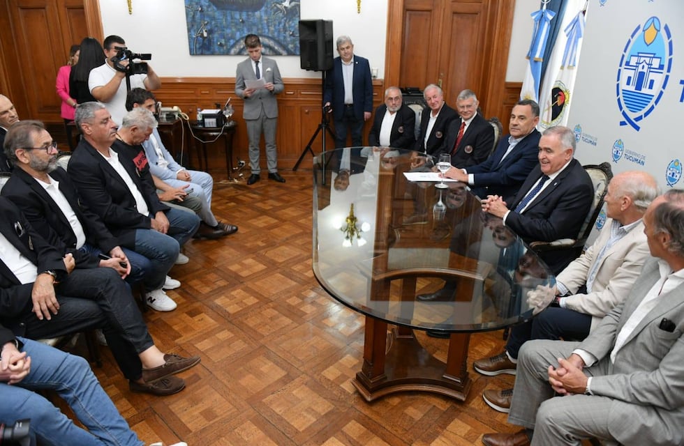 “Su presencia refuerza la hermandad en el deporte”: Jaldo recibió a rugbiers franceses