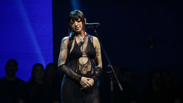 Cazzu en los Premios Gardel 2022