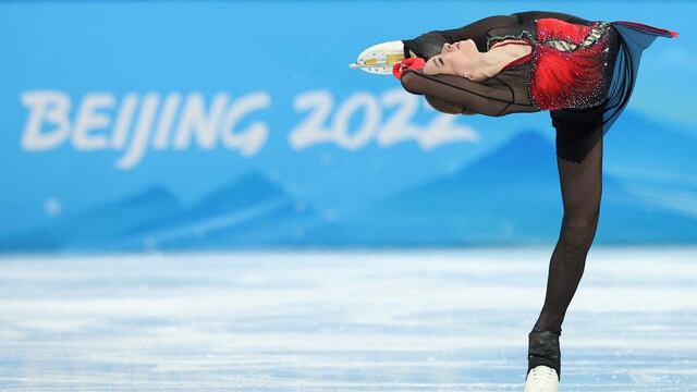 Kamila Valieva logró hacer el primer salto cuádruple de la historia del patinaje artística femenina.