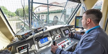 El Tren de las Sierras vuelve ahora a unir la ciudad de Córdoba con el norte del Valle de Punilla. (La Voz)