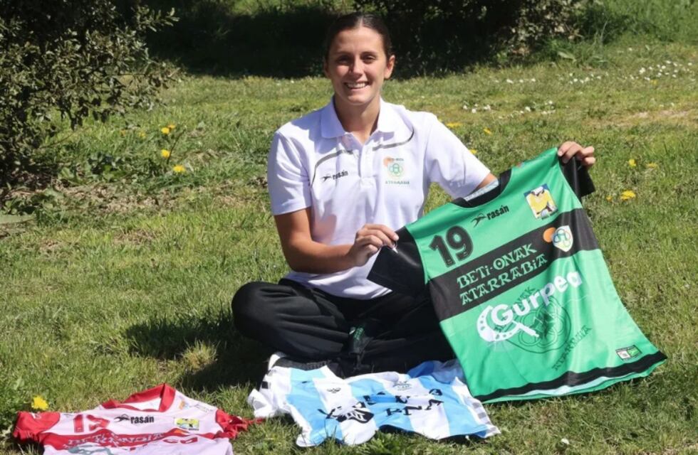 Macarena Sans ascendió a la Primera División de Handball en España