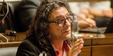Un diputado oficialista cruzó de carril y provocó un accidente fatal.