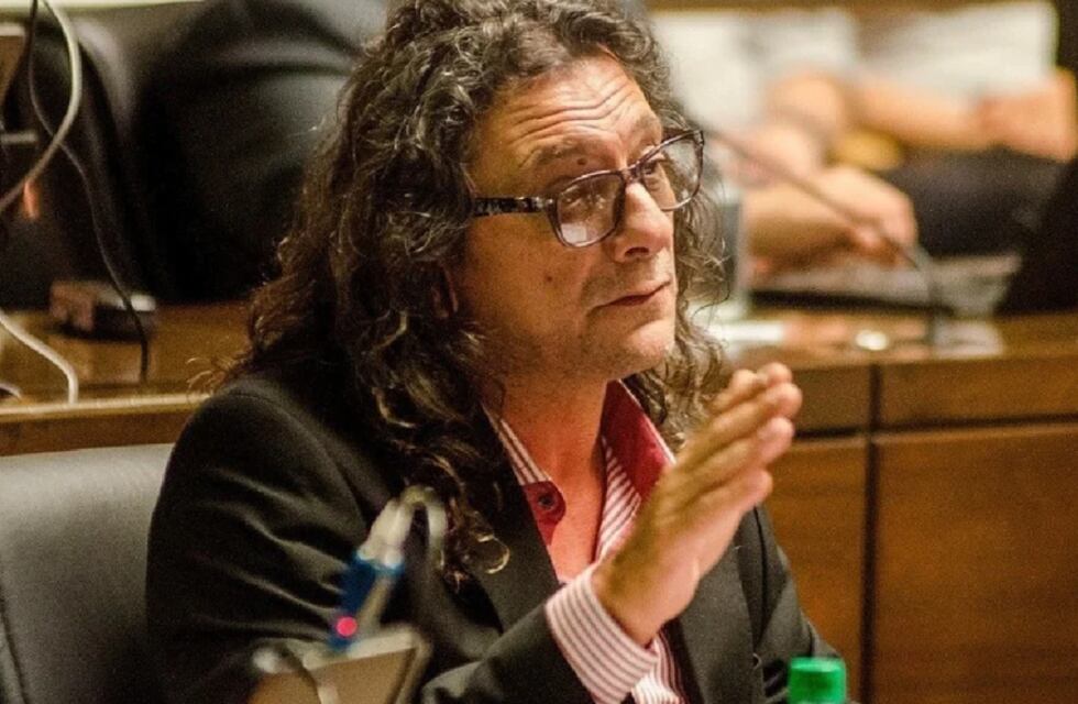 Un diputado oficialista cruzó de carril y provocó un accidente fatal