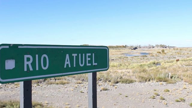 Conflicto entre Mendoza y La Pampa por el río Atuel.