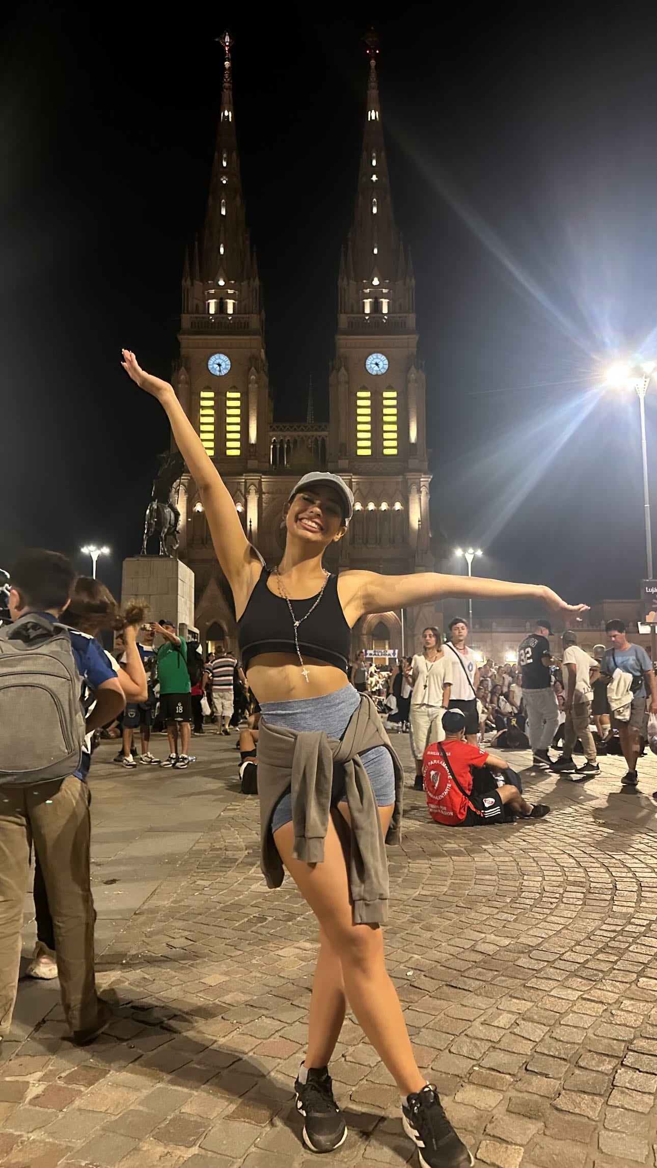 Daniela Celis contó que cumplió su promesa por la recuperación de Thiago Medina