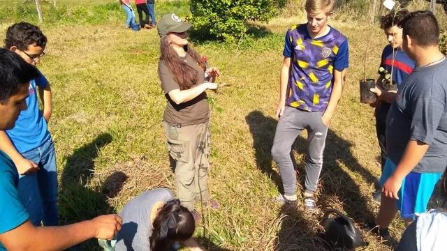 Realizaron charlas de educación ambiental en escuelas de San Antonio.